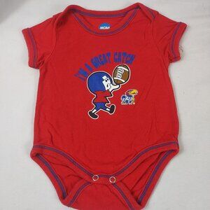 NCAA by KA.Inc. Boy's Infant One Piece Short Sleeve Red "I'm a Catch" Sz 3-6M